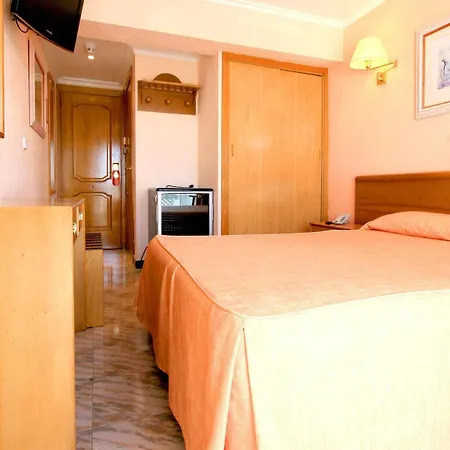 Hotel Manaus El Arenal (Mallorca)